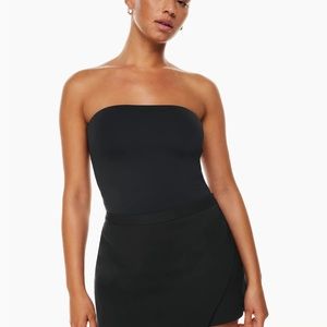 Aritzia - Babaton - Contour Tube Top